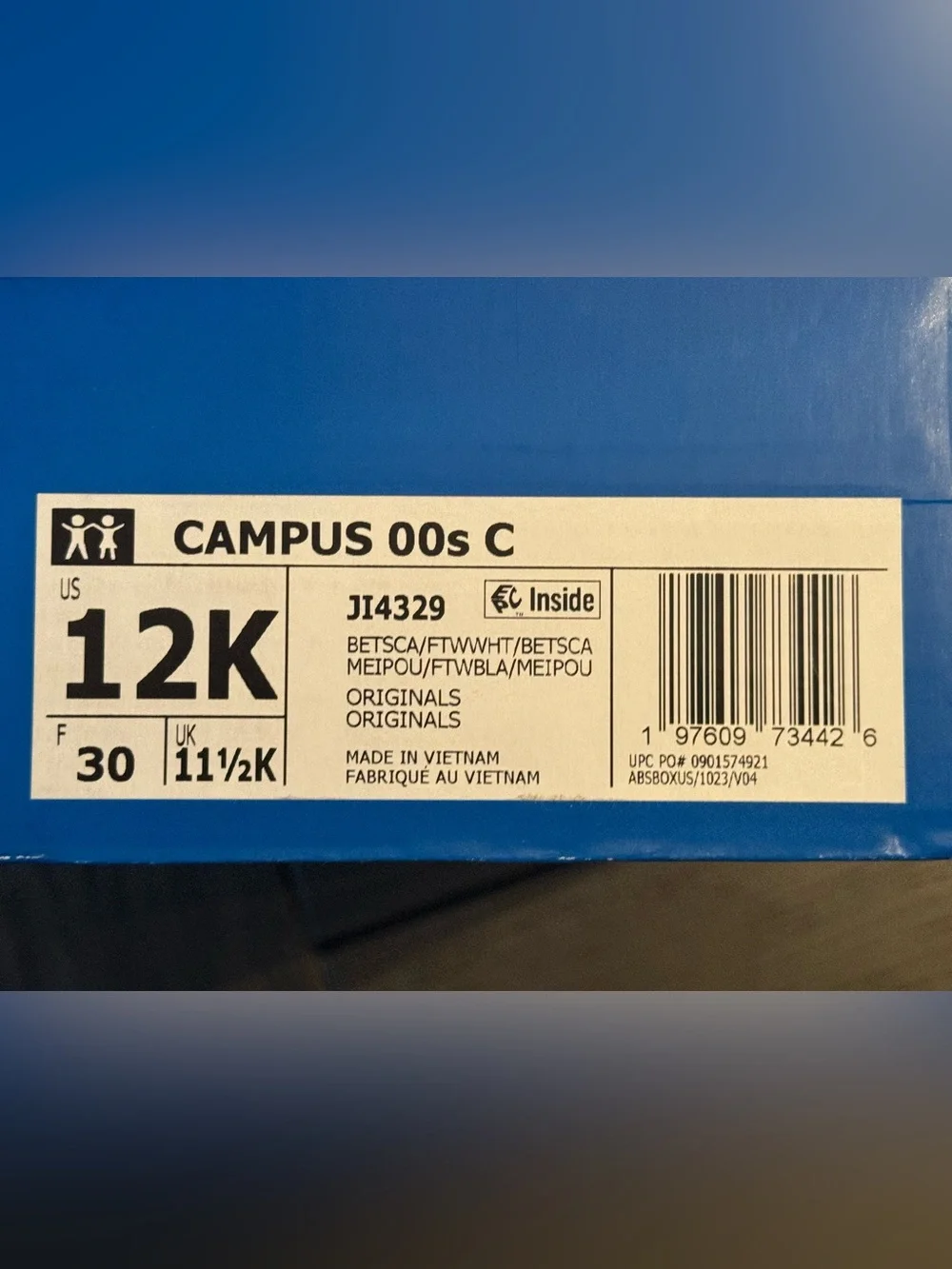 Kids Red Campus 00s Shoes - size 12 - NWT